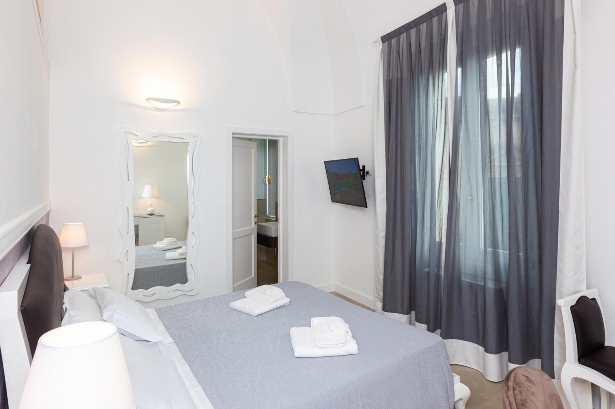 Palazzo Marini B&B Di Charme Lecce Bagian luar foto